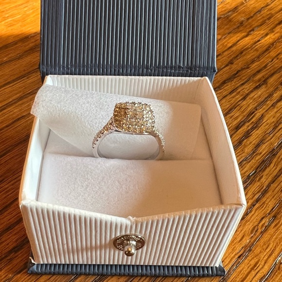 1 Carat Cushion Cut Lab Diamond